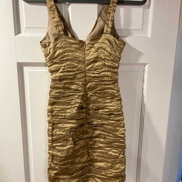 Nicole Miller Gold Size 2 Dress - Picture 6 of 7